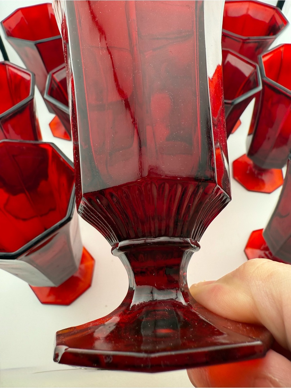 4 Octagonal Ruby by INDEPENDENCE. - Picture 7 of 16